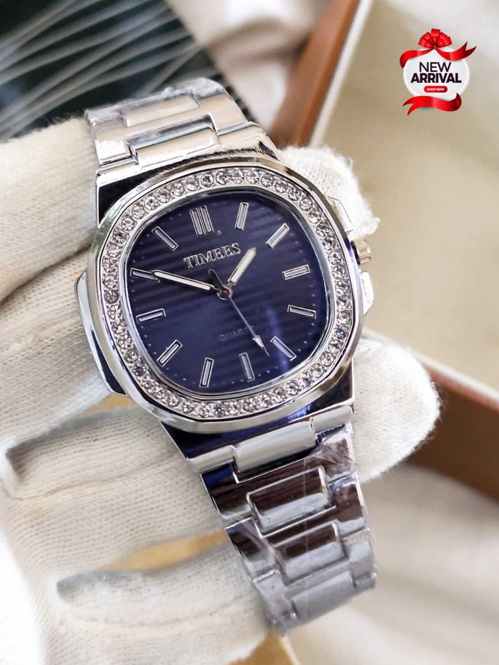 Men’s Stylish Premium Chain Watch